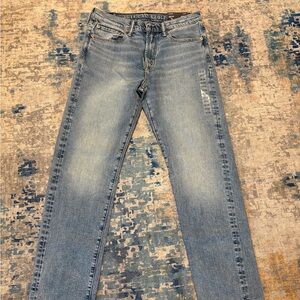 American Eagle Light Washed Denim Jeans